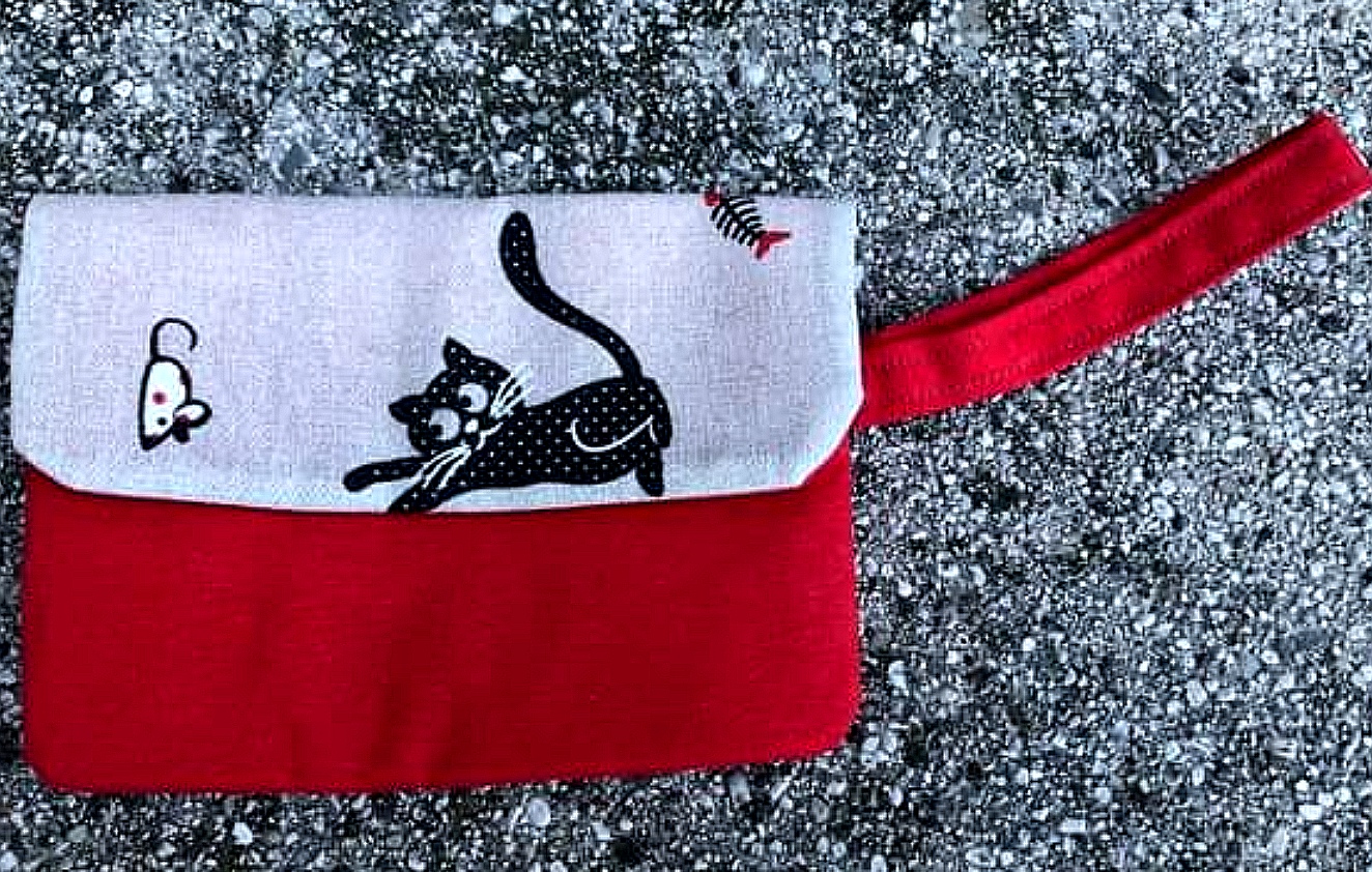 Pochettina. Ringraziamo Guglielmo che per il compleanno della moglie ci ha fatto un'offerta.